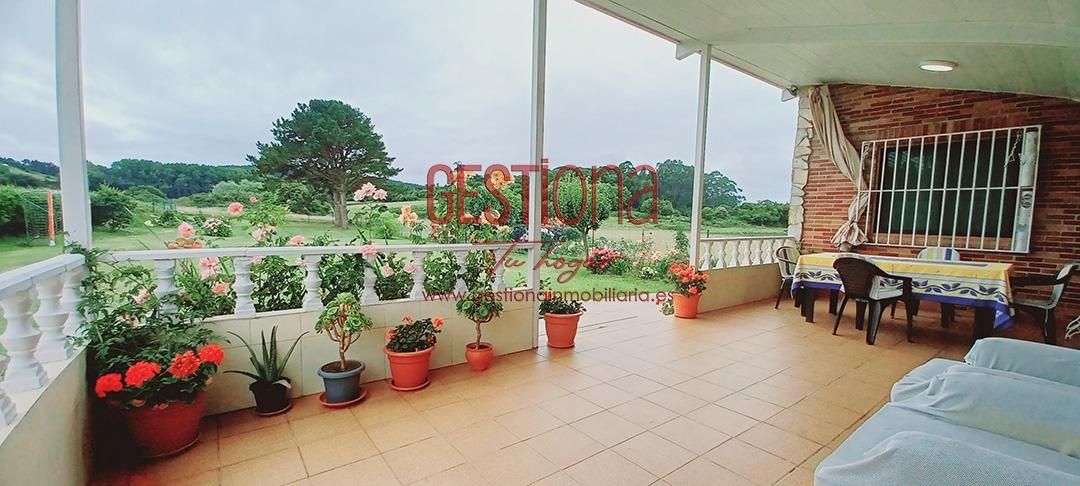 Terrace of House or chalet for sale in Miengo  with Heating, Private garden and Terrace