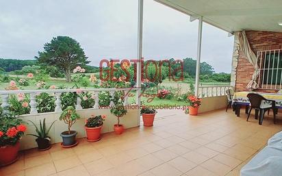 Terrassa de Casa o xalet en venda en Miengo amb Calefacció, Jardí privat i Terrassa