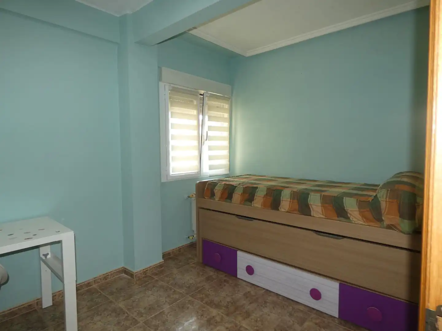Bedroom of Flat for rent in Zaragoza  with Air Conditioner, Heating and Furnished