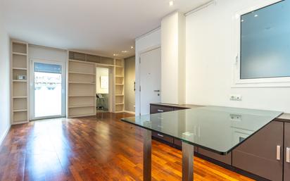 Living room of Flat for sale in  Barcelona Capital  with Air Conditioner, Heating and Furnished