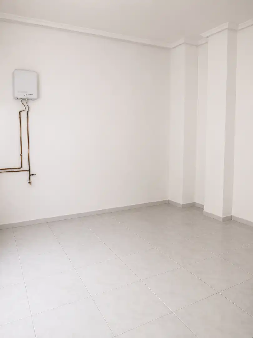 Local comercial de lloguer a Zona Avenida al Vedat, imagen 3