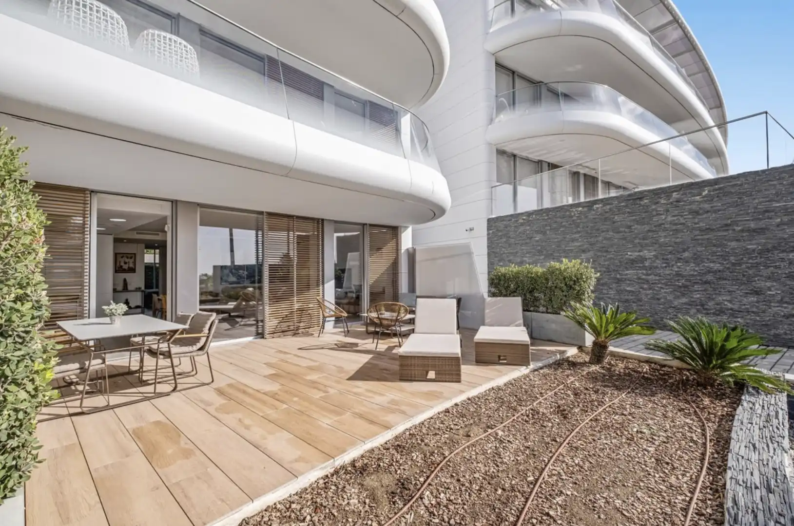 Terrassa de Apartament en venda en Estepona amb Aire condicionat, Jardí privat i Terrassa
