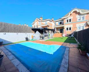 Swimming pool of Single-family semi-detached for sale in Arroyomolinos (Madrid)  with Air Conditioner, Heating and Private garden