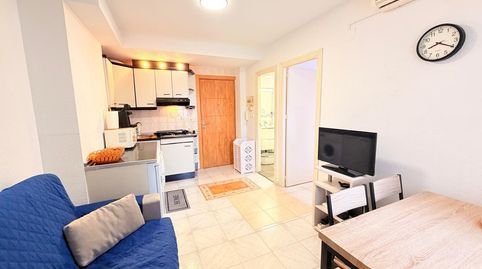 Foto 2 de Apartamento en venta en Plaza de la Madera, Puerto Deportivo, Torrevieja