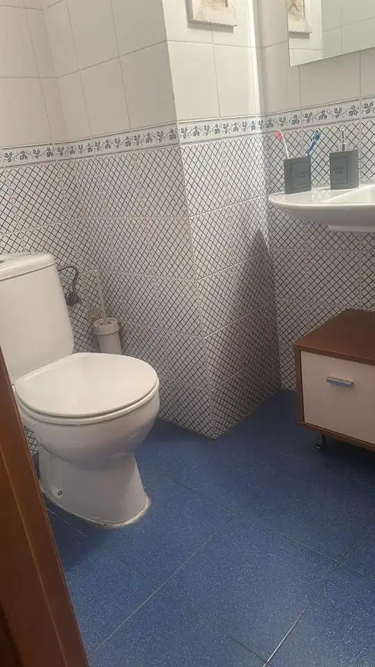 Bany de Casa o xalet en venda en Zaragoza amb Aire condicionat, Calefacció i Jardí privat