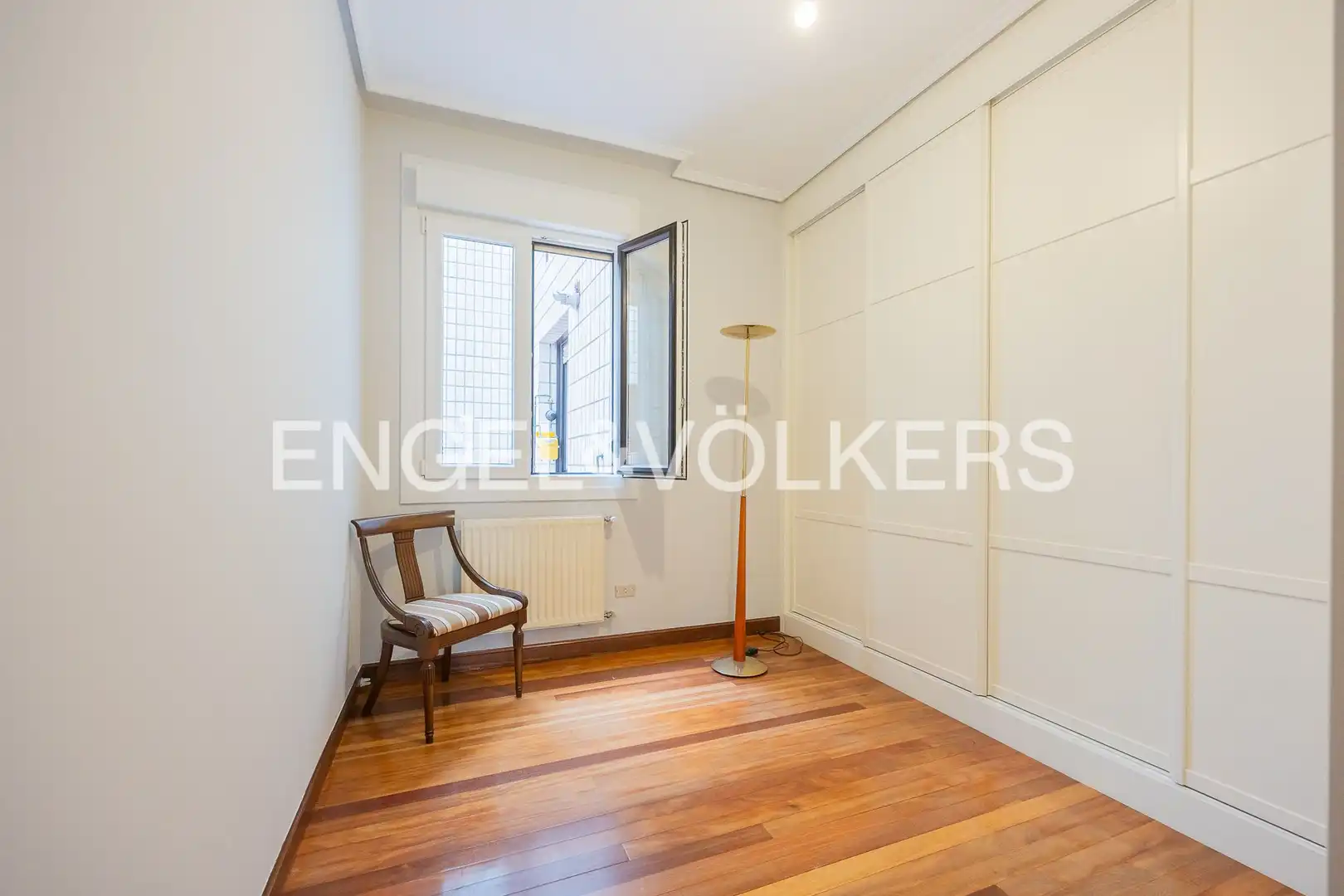 Wohnung zum Verkauf in Bilbao  mit Heizung, Parkett und Balkon