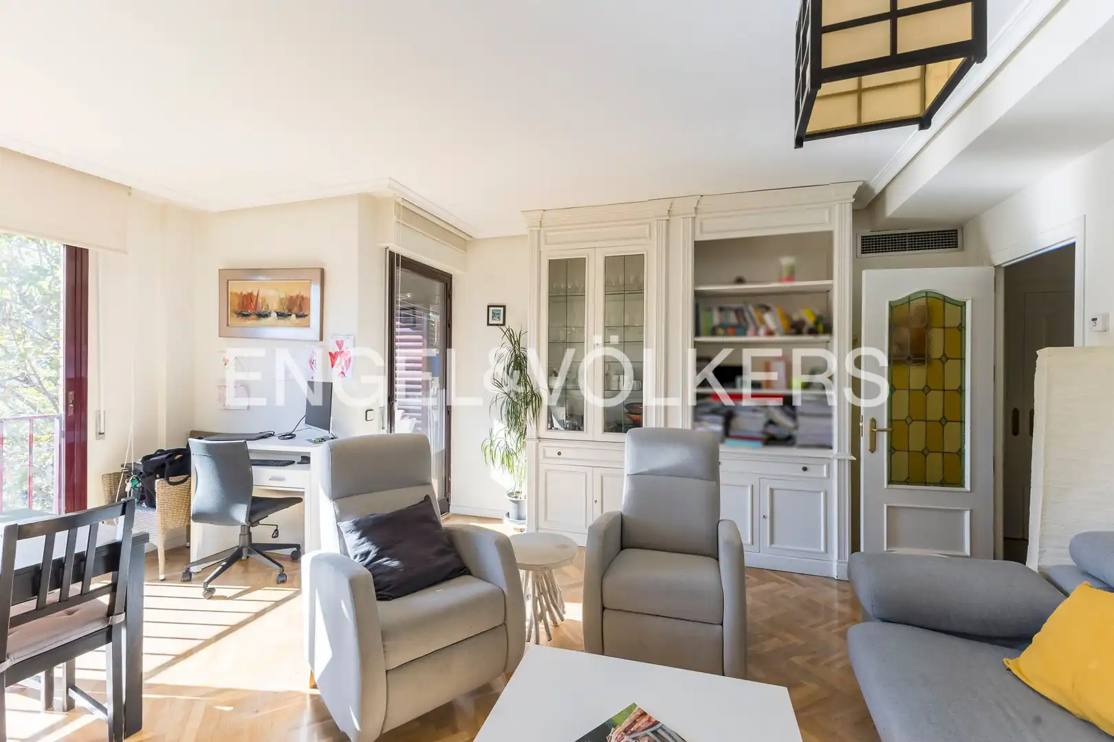 Sala de estar de Piso en venta en Ciudad Lineal
