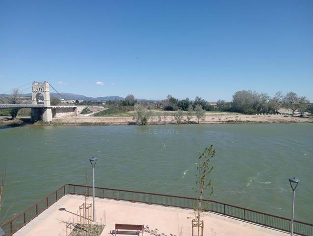 Casa-chalet en Venta en Casc Antic