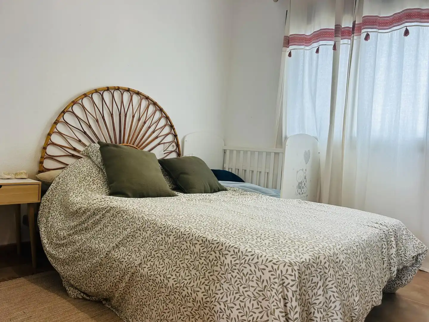Dormitori de Casa adosada en venda en Los Alcázares amb Aire condicionat, Terrassa i Moblat