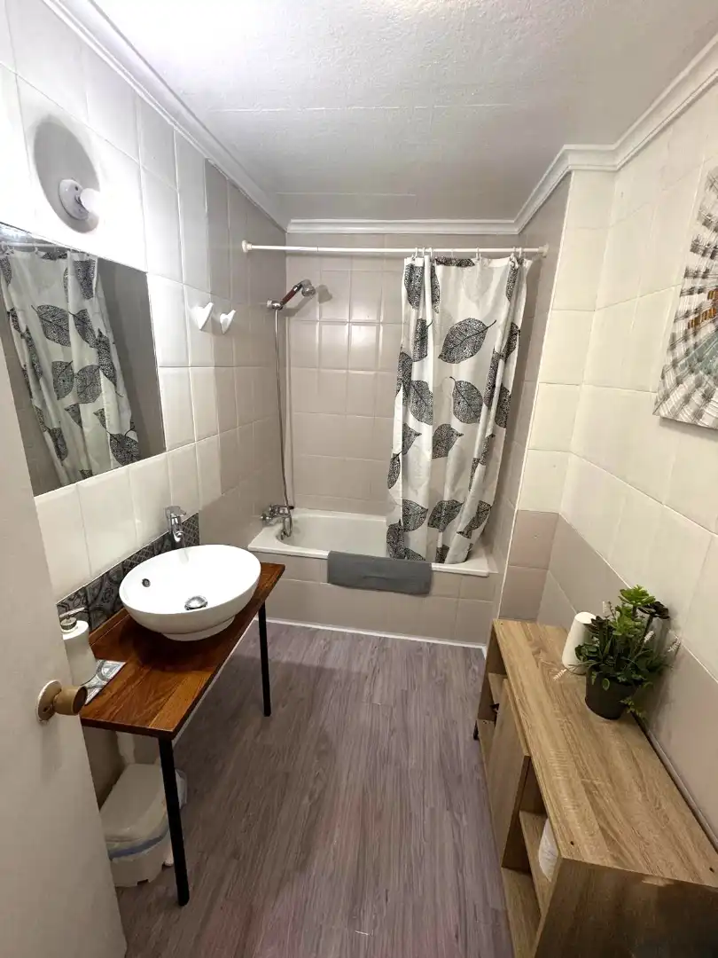 Baño de Casa adosada en venta en Ronda con Aire acondicionado, Terraza y Trastero
