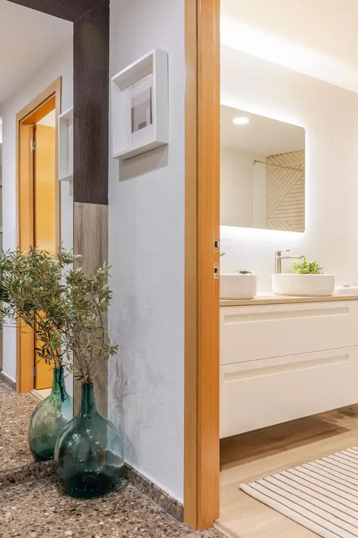 Baño de Piso en venta en Paterna con Aire acondicionado, Calefacción y Balcón