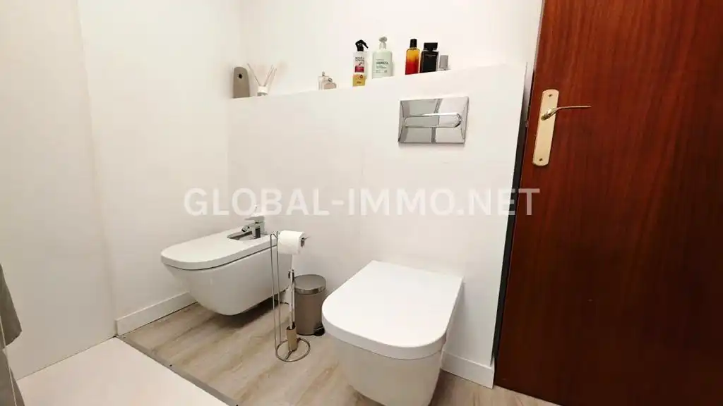 Baño de Apartamento en venta en Roses con Calefacción, Terraza y Amueblado