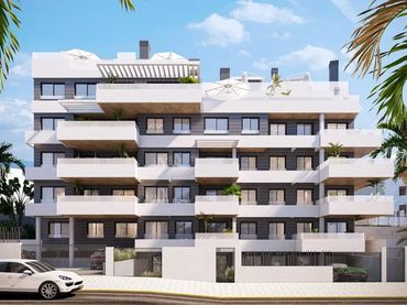 Piano terra con balcone in vendita a Estepona Pueblo
