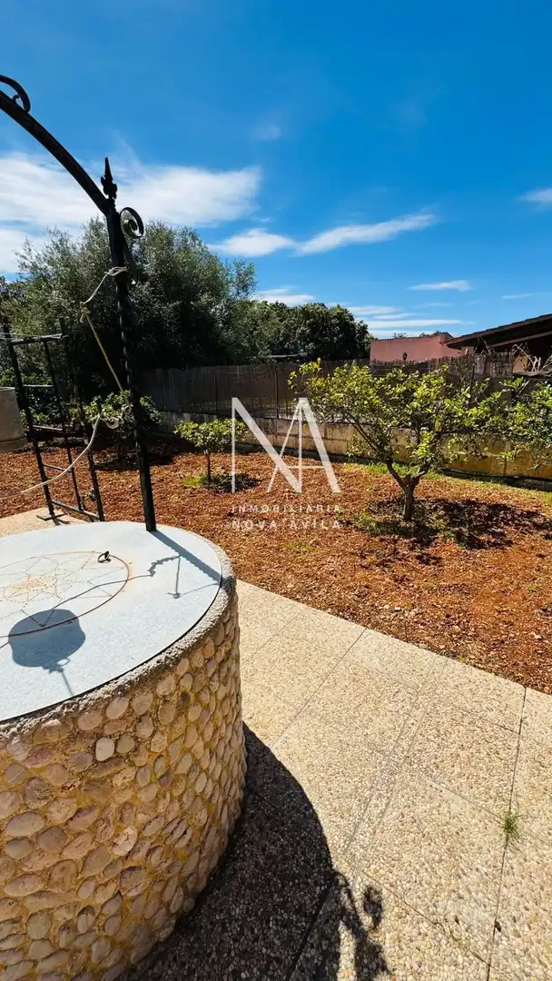Finca rústica en venda a Cristo Rey - Parque Europa
