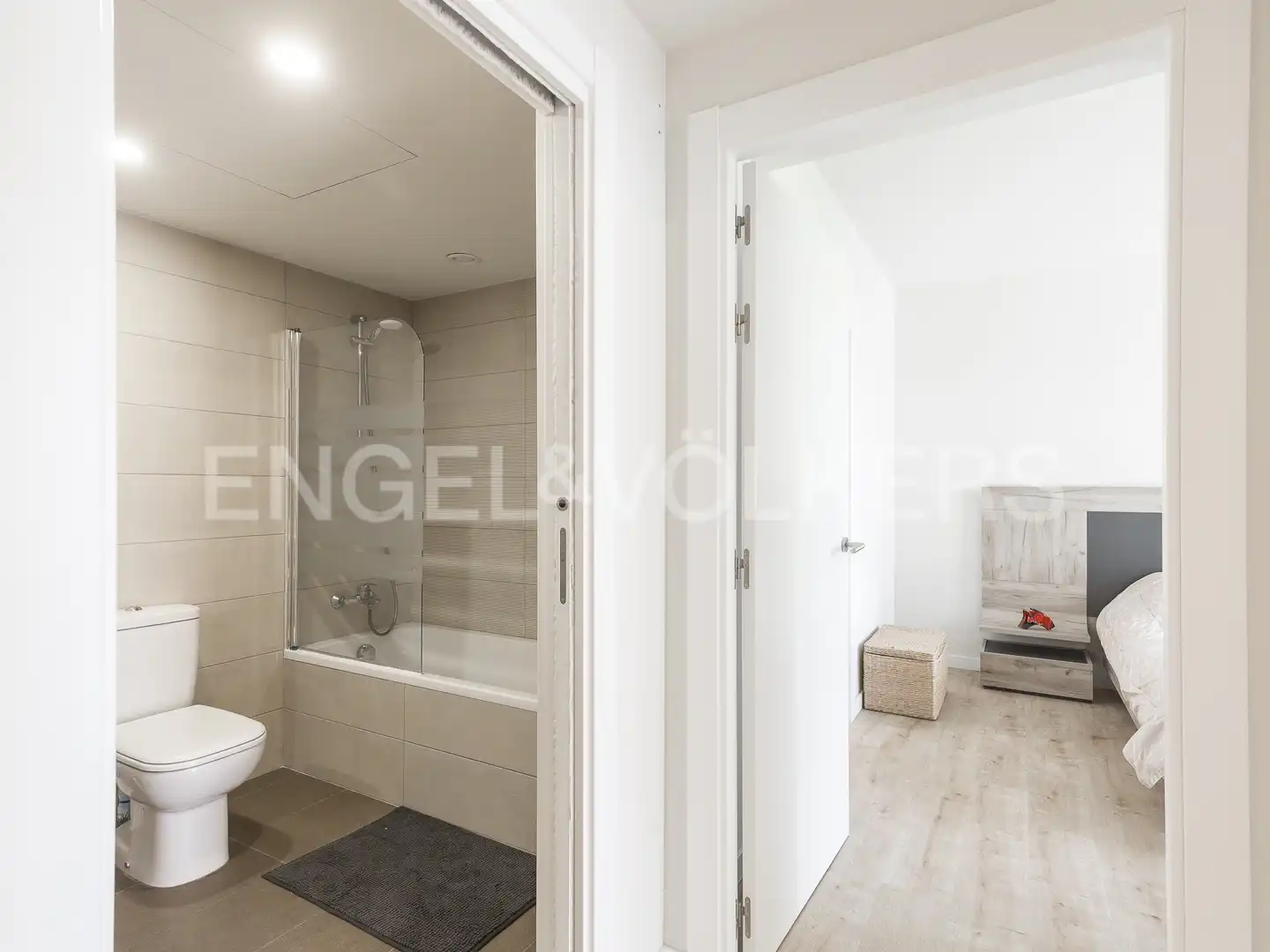 Baño de Piso en venta en Sant Adrià de Besòs con Aire acondicionado, Calefacción y Parquet