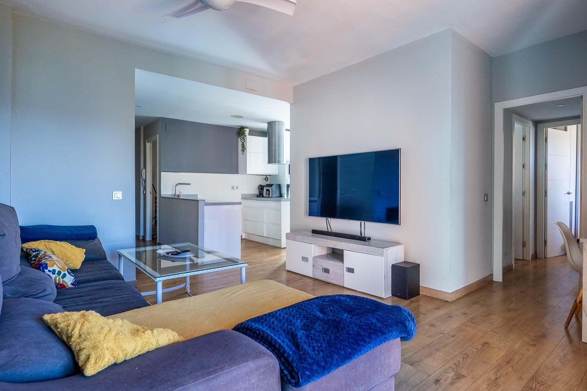 Living room of Flat for sale in  Sevilla Capital  with Air Conditioner and Terrace