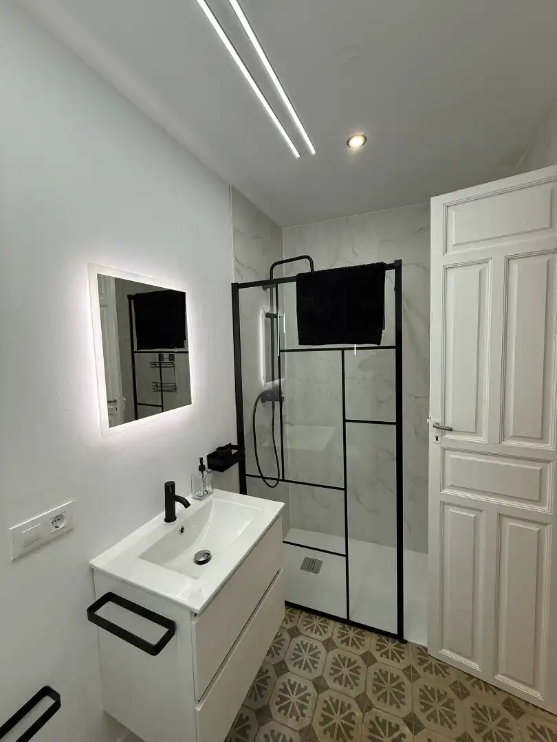 Bany de Apartament en venda en Castuera amb Aire condicionat, Calefacció i Moblat
