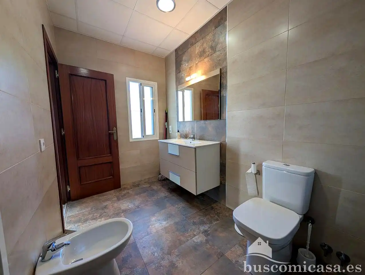 Baño de Casa o chalet en venta en Linares con Calefacción, Terraza y Trastero