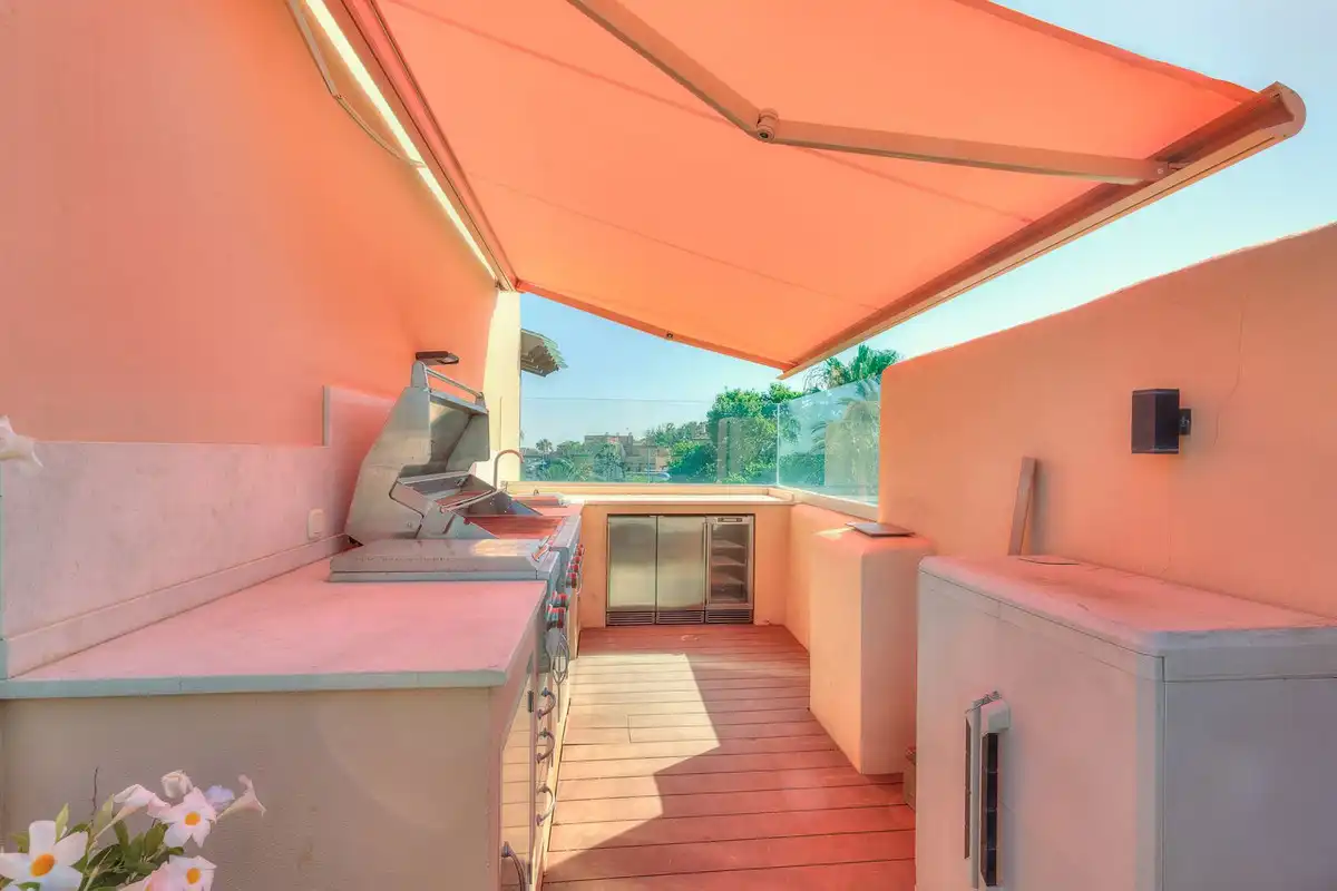 Terrasse von Maisonette zum Verkauf in Marbella mit Klimaanlage, Terrasse und Gemeinschaftspool