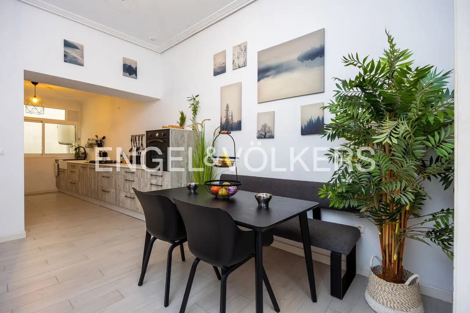 Comedor de Piso en venta en Cádiz con Calefacción, Amueblado y Balcón