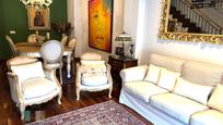 Sala d'estar de Casa adosada en venda en Onda