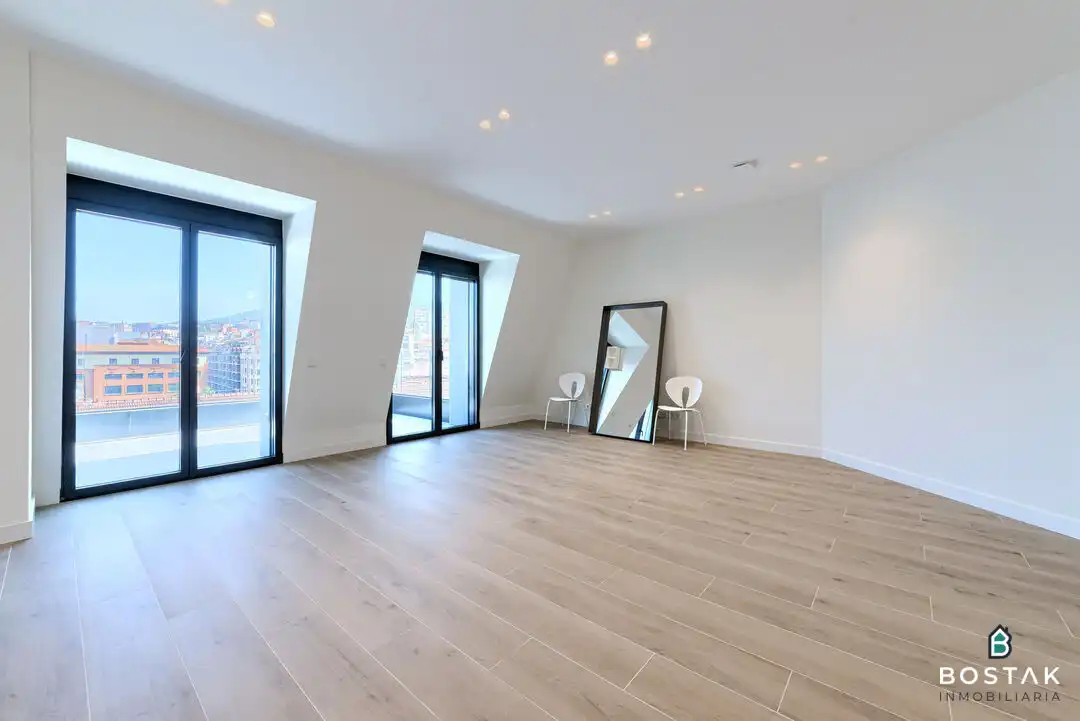 Piso de alquiler en Bilbao  con Calefacción y Terraza