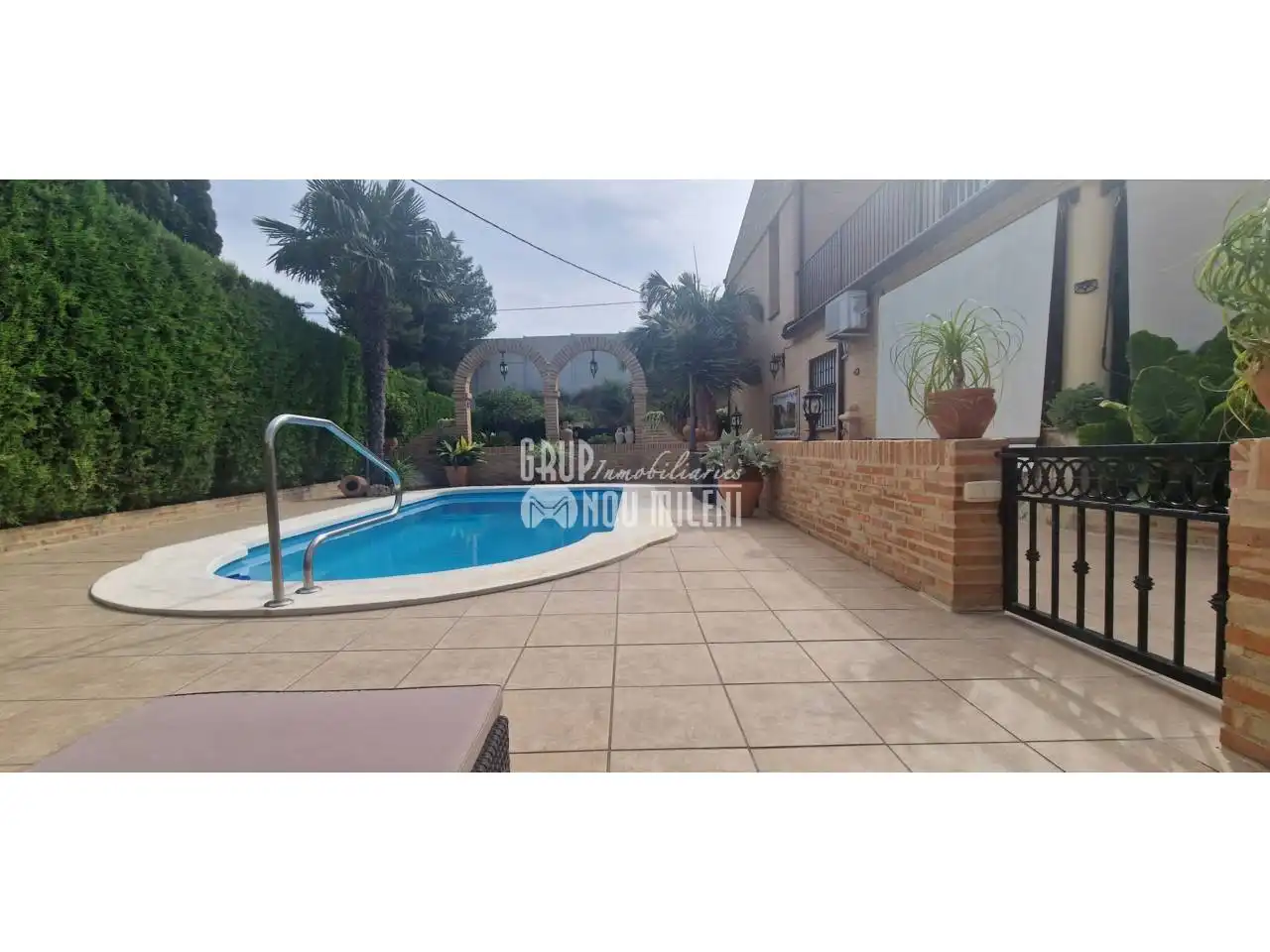 Exterior view of Houses for sale in Picassent  with Air Conditioner, Private garden and Terrace