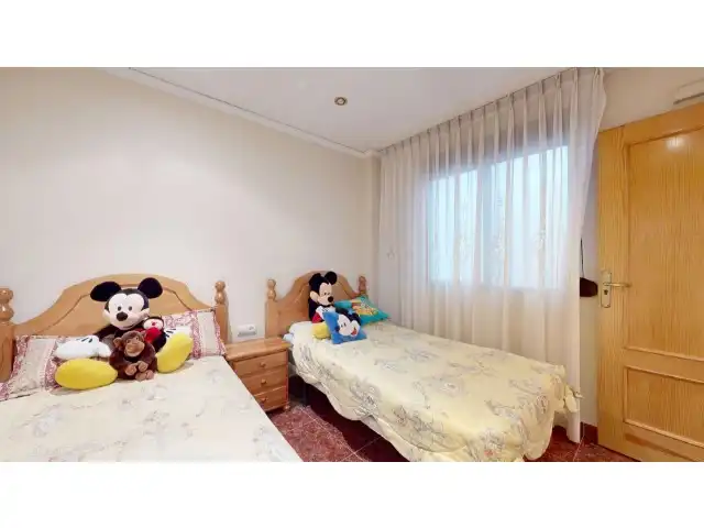 Habitación de Casa o chalet en venta en Alzira con Terraza, Trastero y Piscina