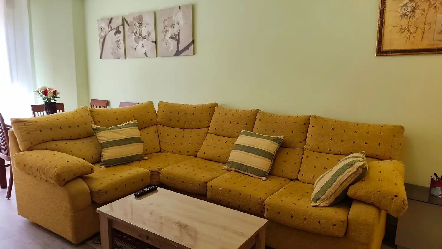 Living room of Flat for sale in Bareyo  with Heating, Parquet flooring and Terrace