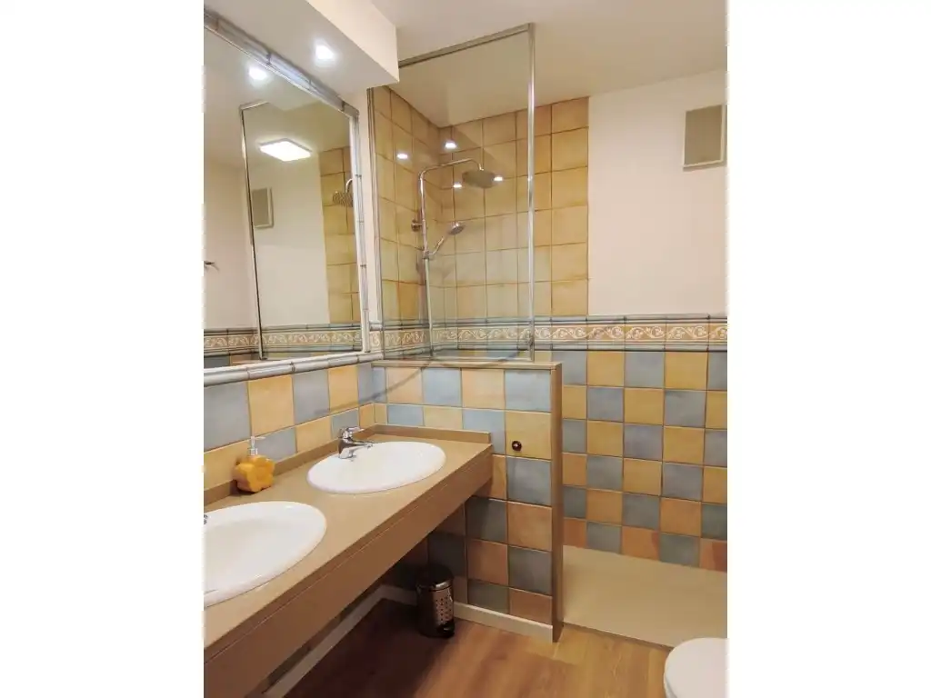 Bany de Dúplex en venda en Montferrer i Castellbò