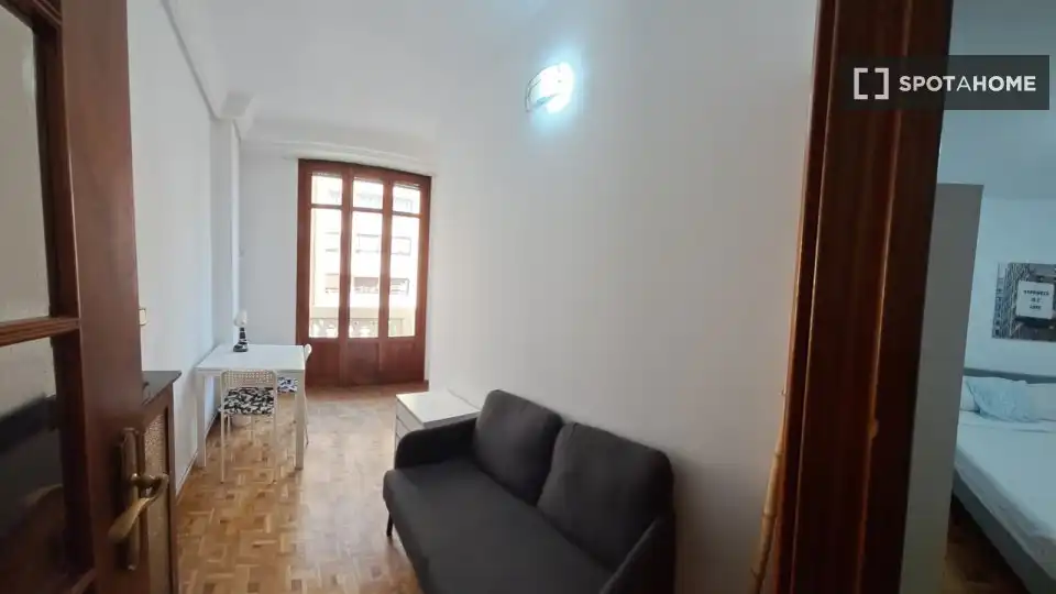Sala de estar de Piso de alquiler en Valencia con Aire acondicionado, Calefacción y Amueblado