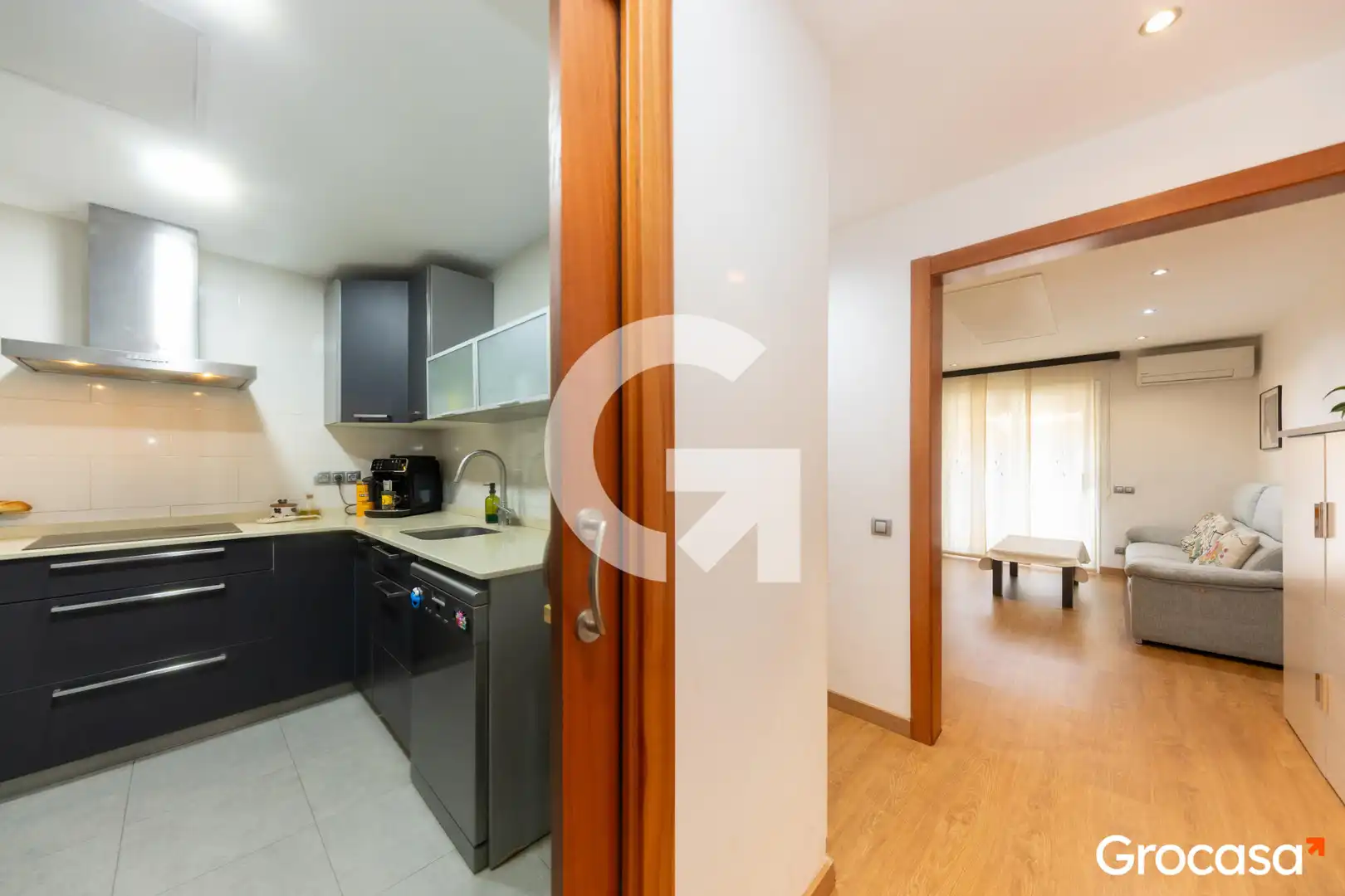 Flat with terrace for sale in CL MOSSEN JACINT VERDAGUER, imagen 12