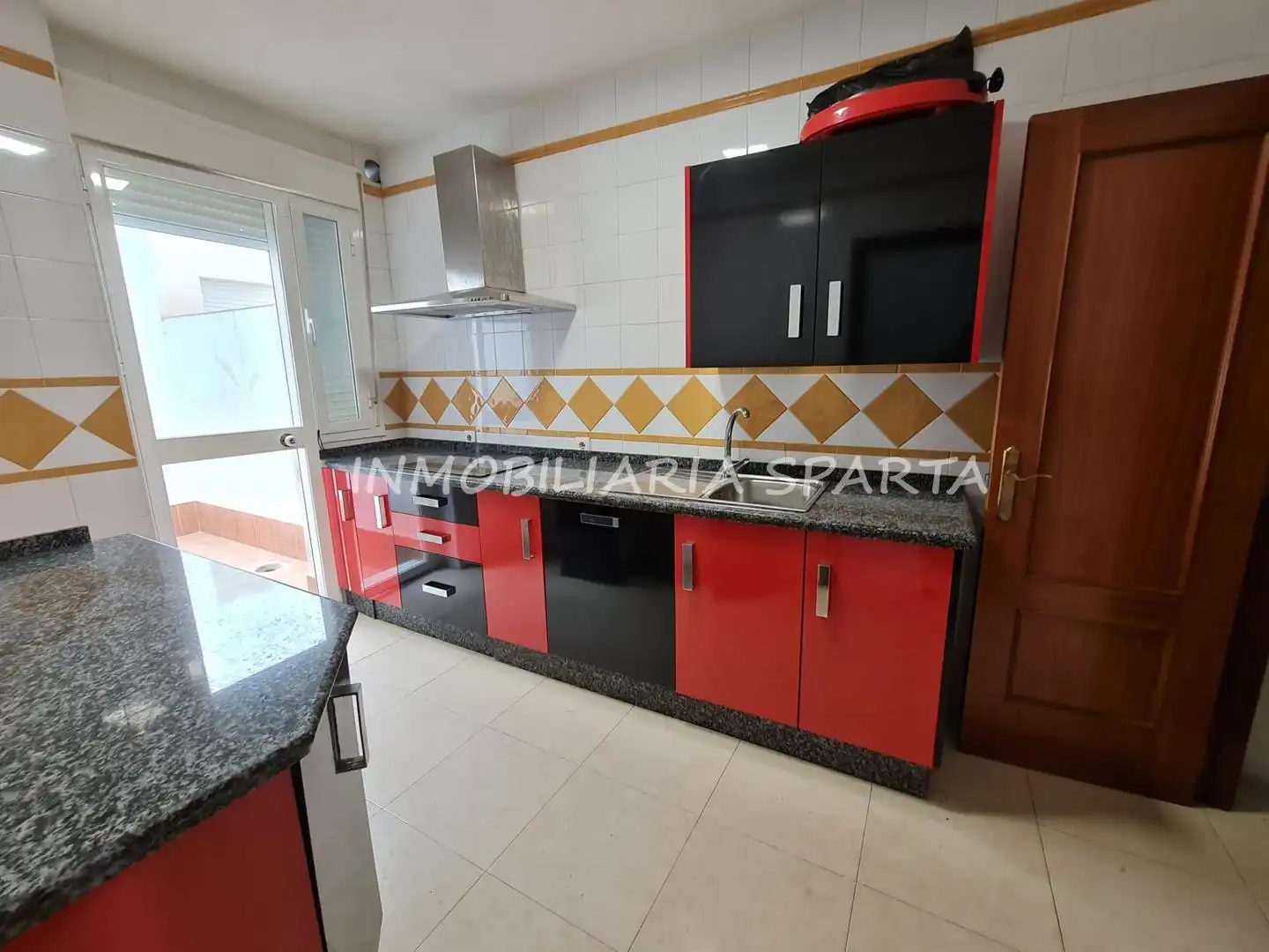 Cuina de Casa adosada en venda en Hinojos