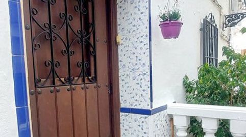 Foto 2 de Casa adosada en venta en Calle Valencia, 100, Torrox Pueblo, Torrox
