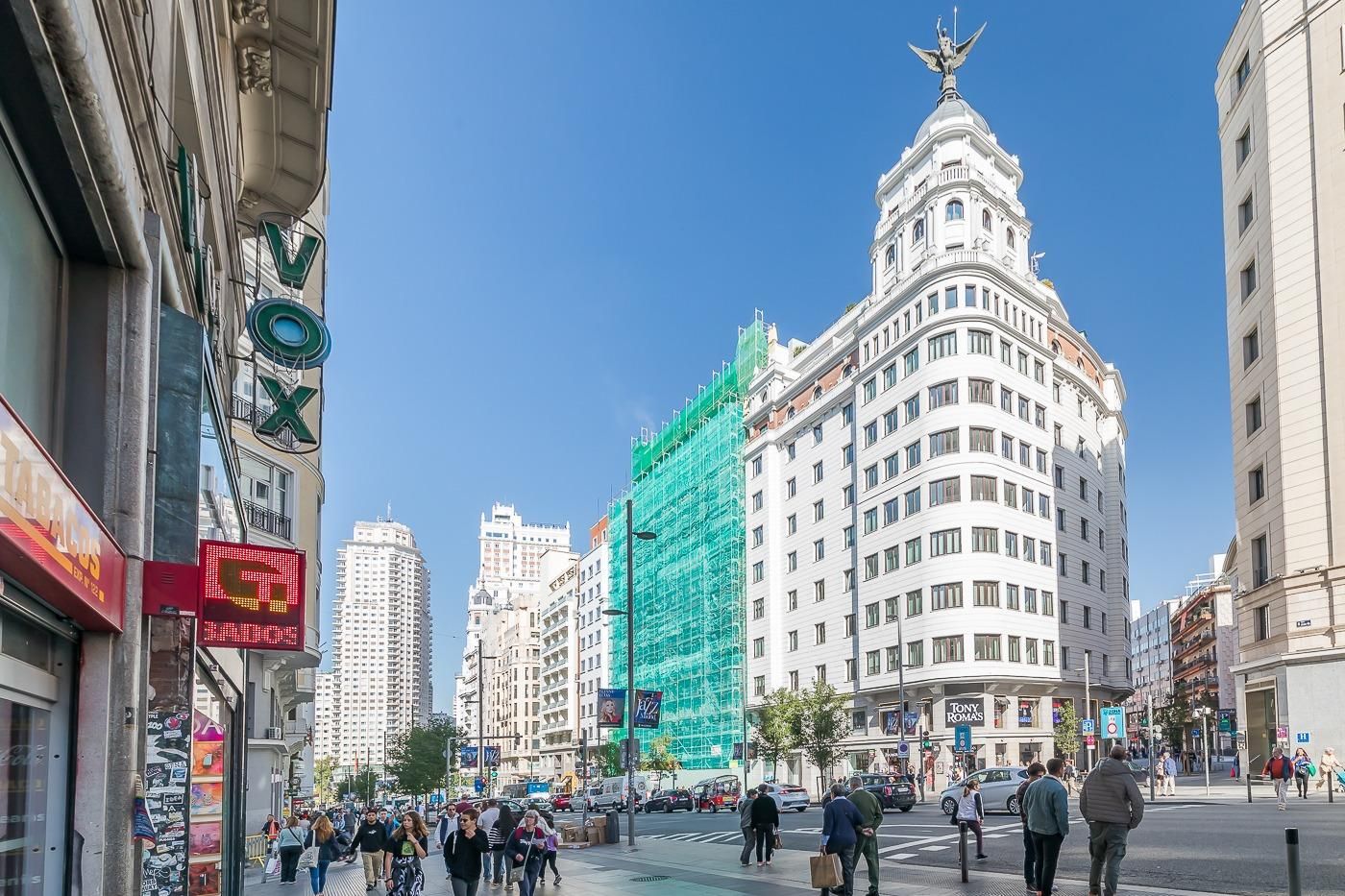 Exterior view of Flat for sale in  Madrid Capital  with Air Conditioner, Heating and Alarm