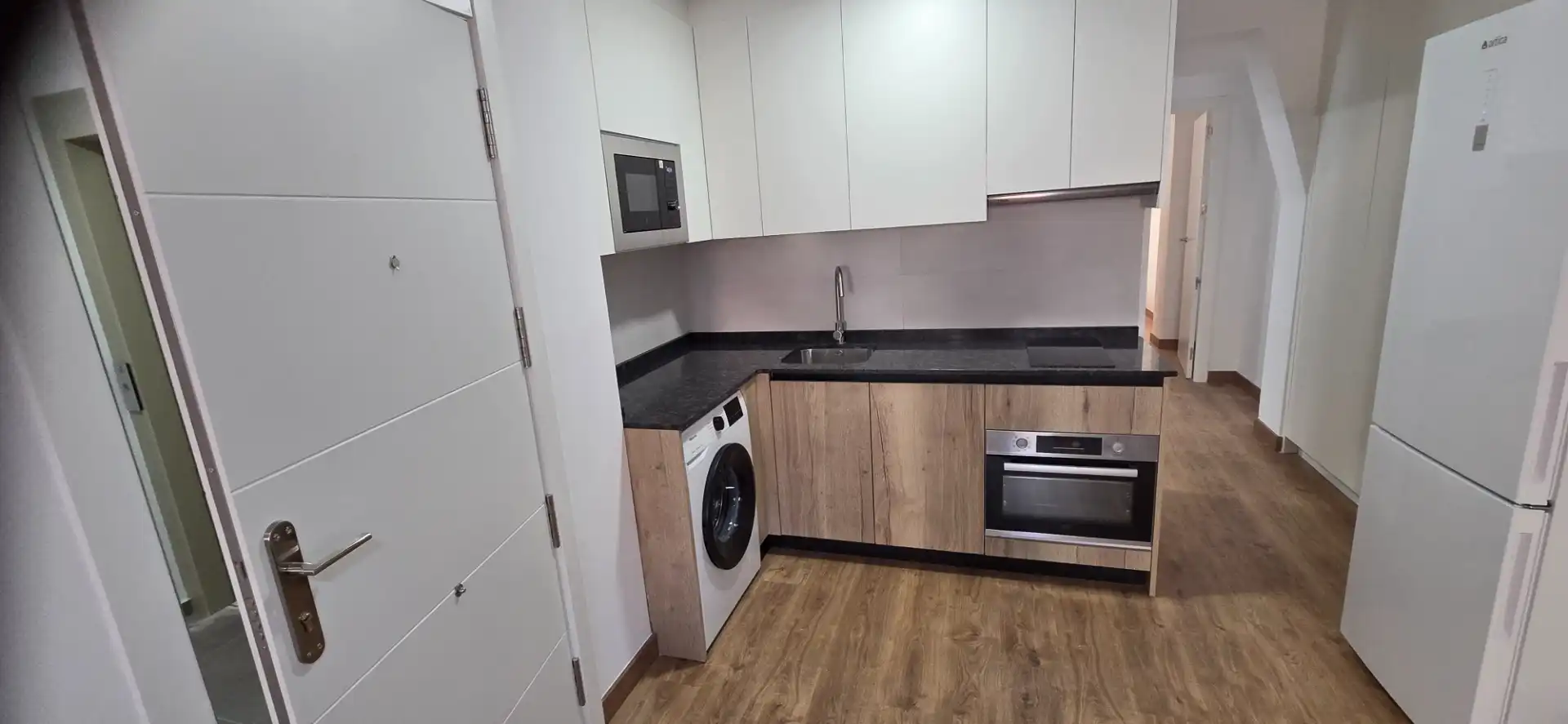 Kitchen of Flat for rent in Elda  with Furnished, Oven and Washing machine