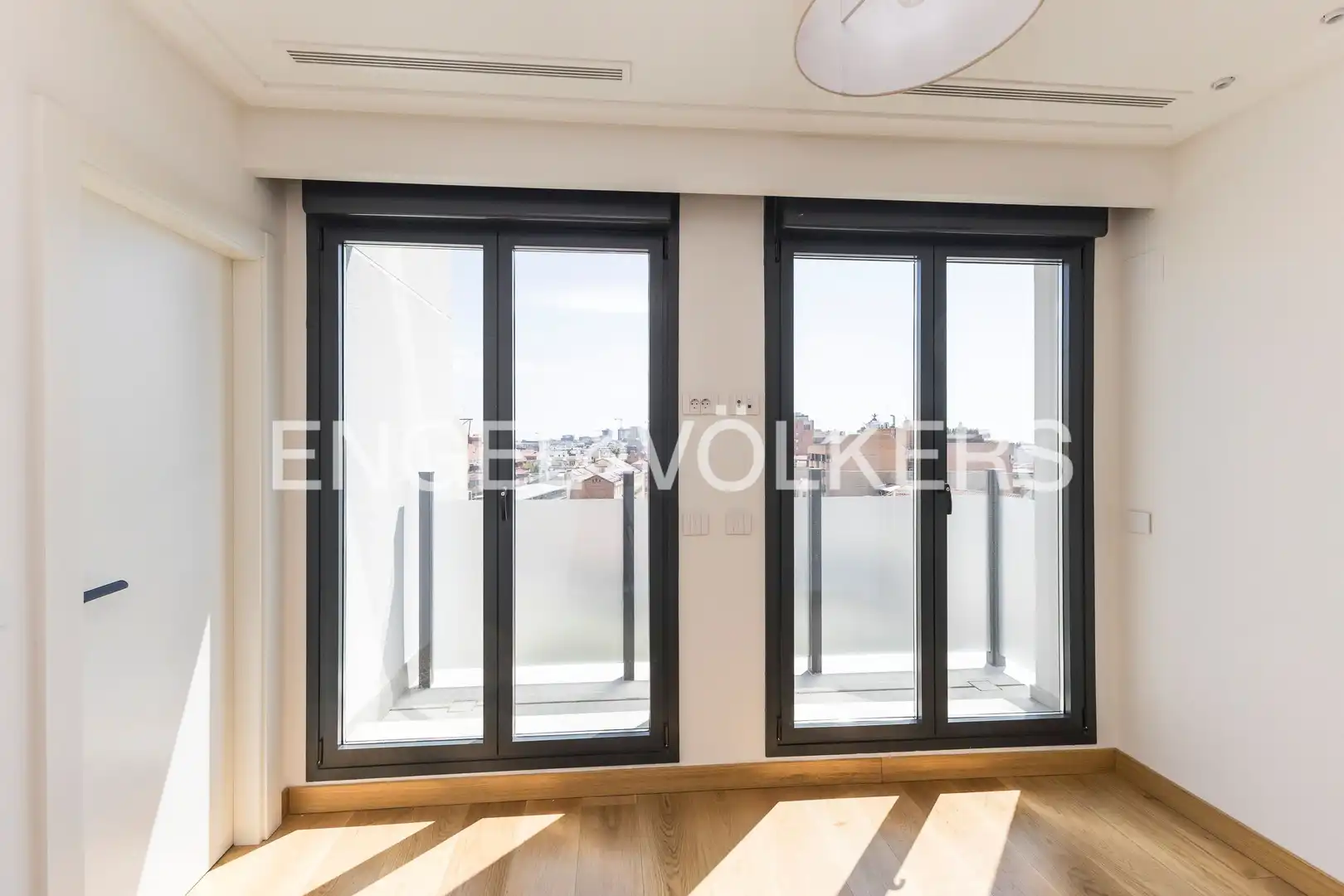 Terraza de Ático en venta en Madrid con Aire acondicionado, Calefacción y Terraza