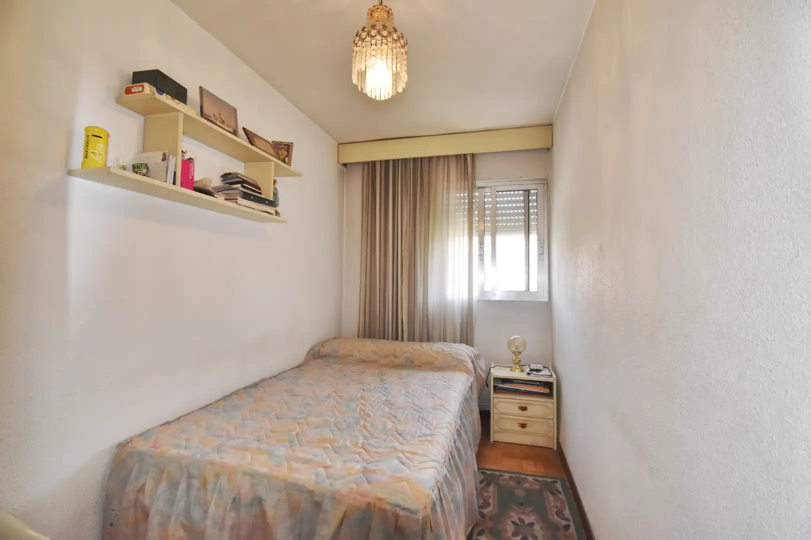 Habitación de Piso en venta en Madrid con Calefacción, Parquet y Amueblado