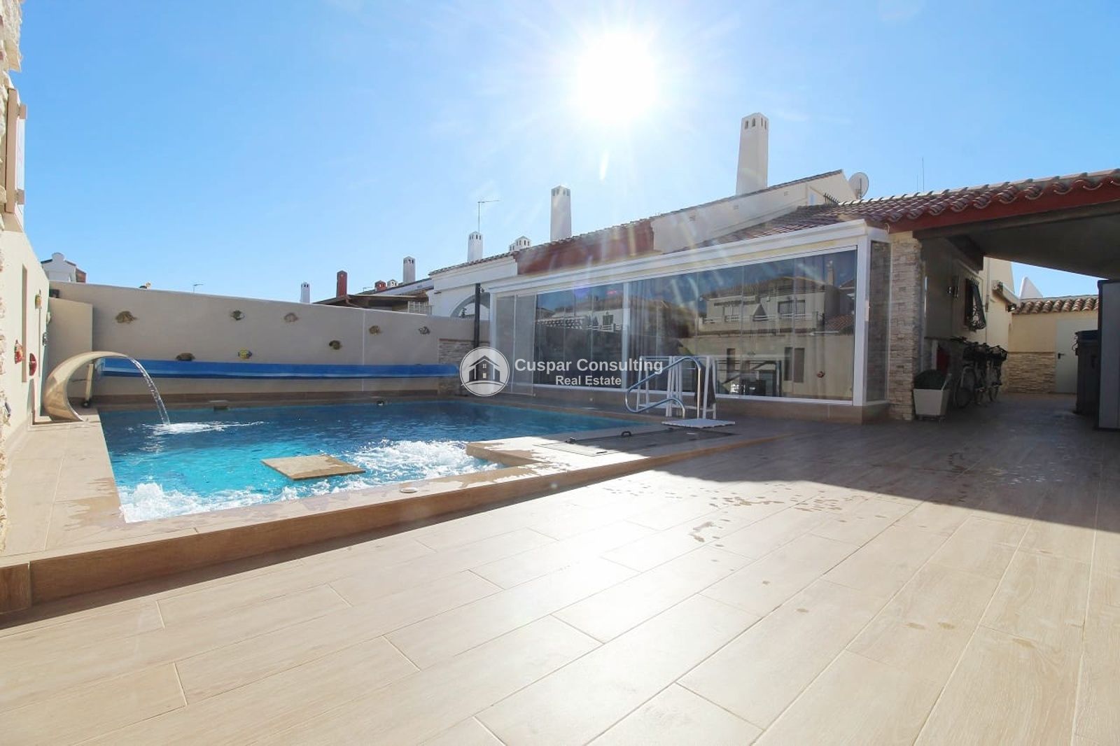 Piscina de Casa o xalet en venda en Pilar de la Horadada amb Aire condicionat, Calefacció i Terrassa