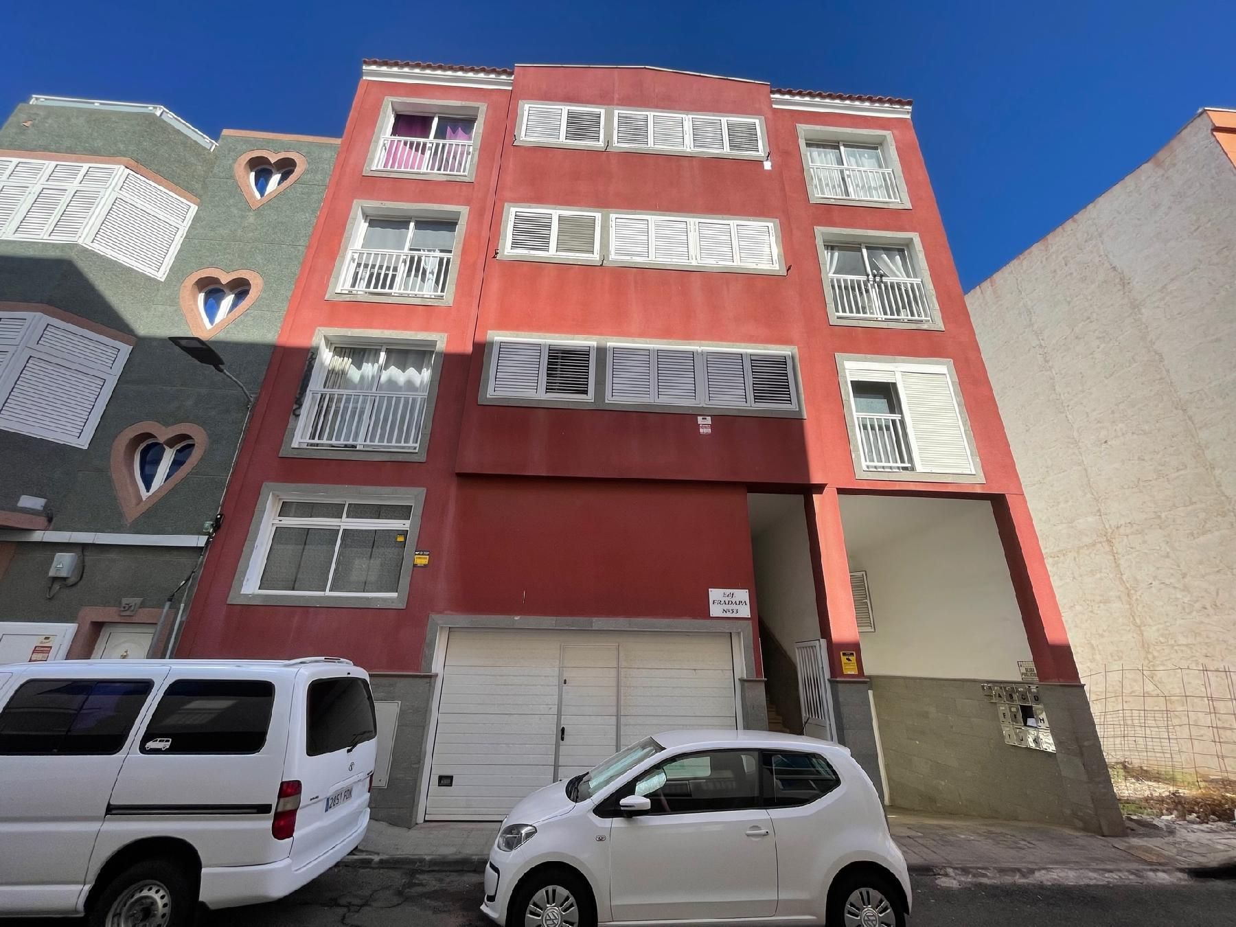 Exterior view of Flat for sale in Santa Lucía de Tirajana  with Storage room