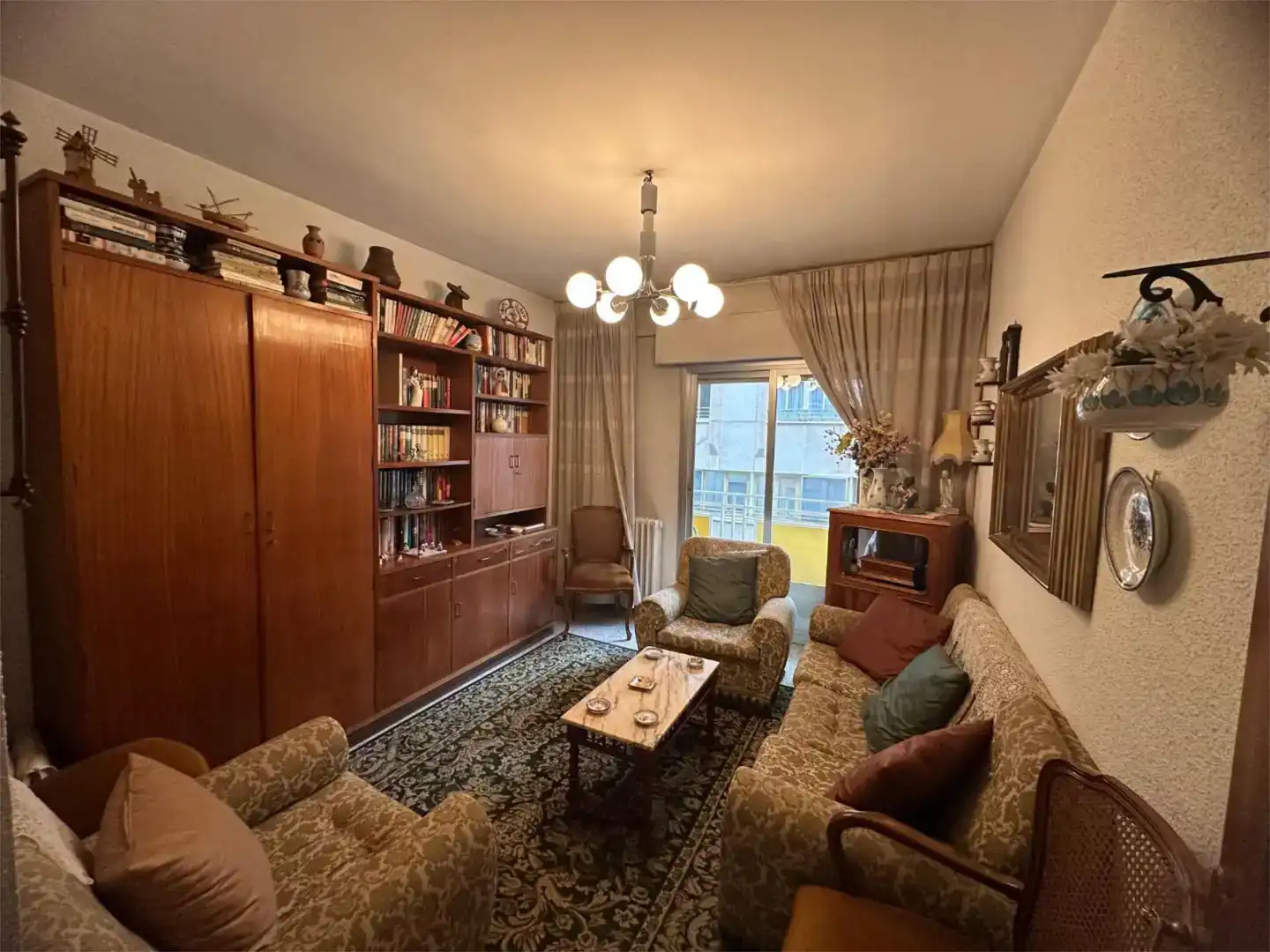 Sala de estar de Piso en venta en  Albacete Capital con Balcón