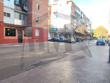 Pis en venda a Calle de Hernán Cortés 13