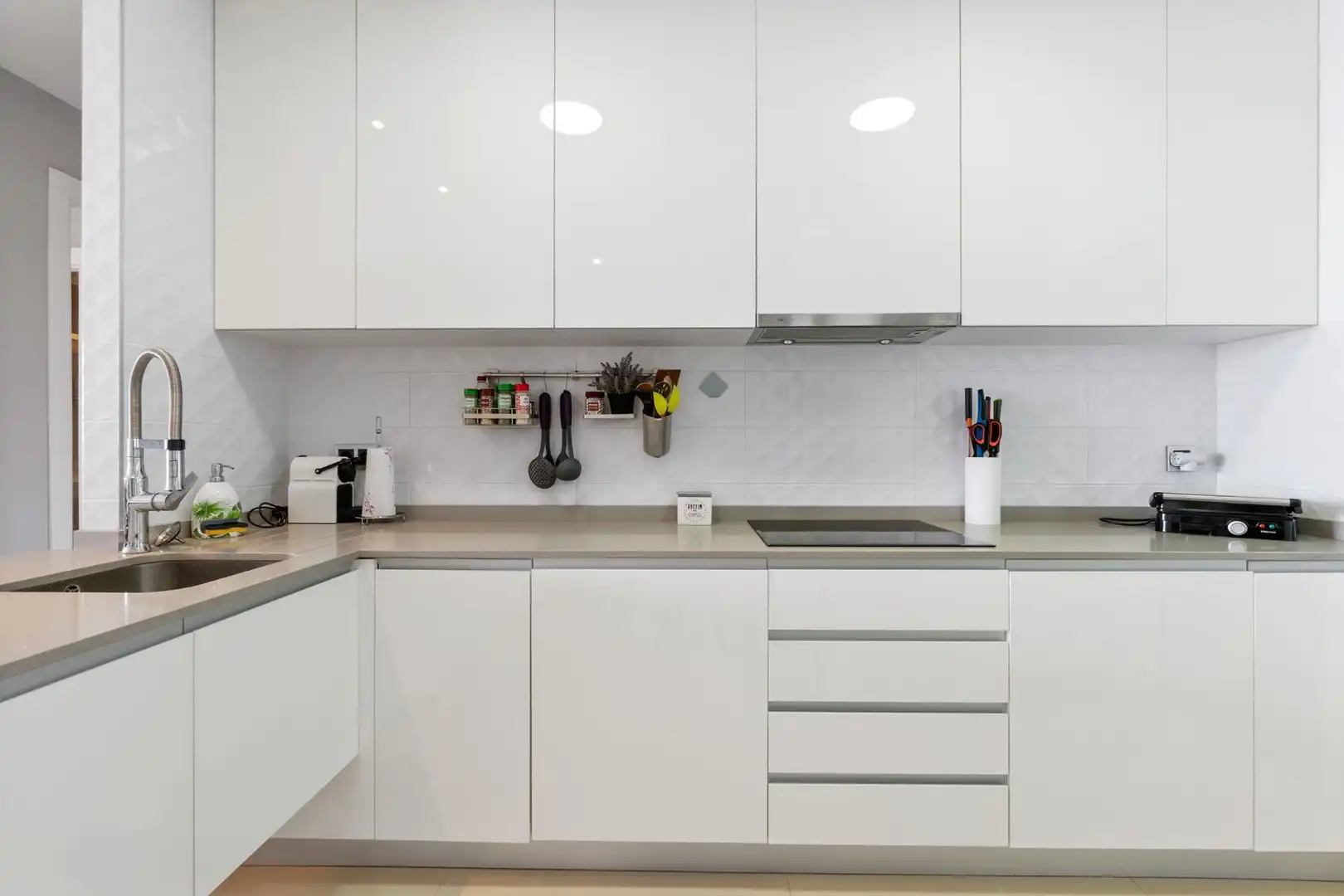 Apartamento con piscina en venta en Playa de Poniente, imagen 15