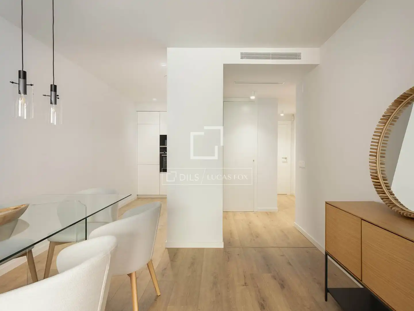 Flat for sale in Barcelona  with Air Conditioner, Heating and Terrace