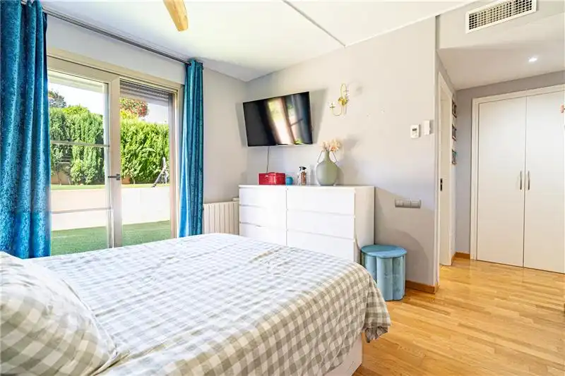 Habitación de Planta baja en venta en  Palma de Mallorca con Aire acondicionado, Calefacción y Jardín privado