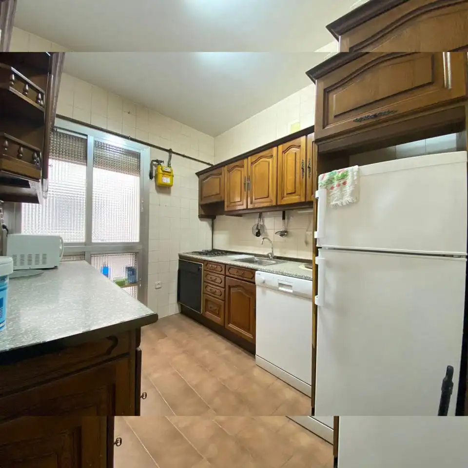 Cocina de Piso de alquiler en Madrid con Calefacción, Terraza y Amueblado