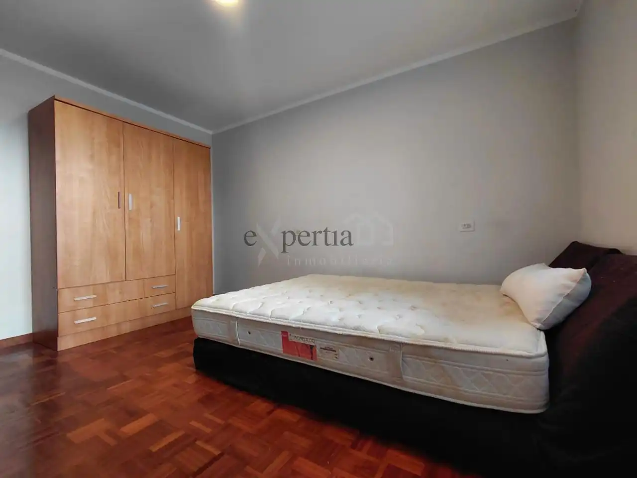 Habitación de Piso en venta en Boiro con Calefacción, Terraza y Trastero