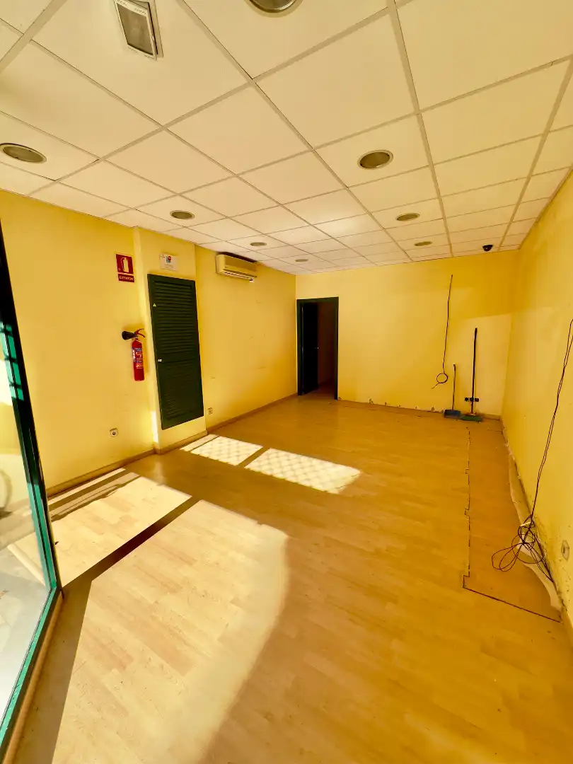 Gewerbefläche zum Verkauf in Carrer Sant Pau 14, imagen 4