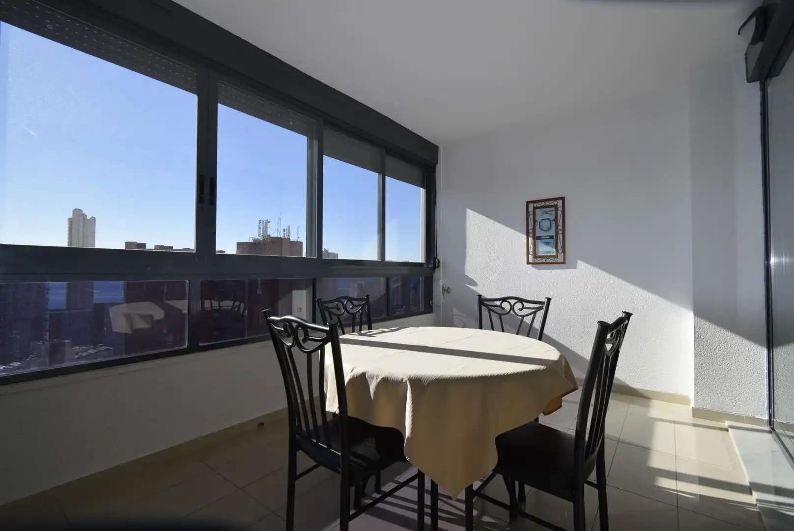 Comedor de Apartamento en venta en Benidorm con Aire acondicionado, Calefacción y Jardín privado