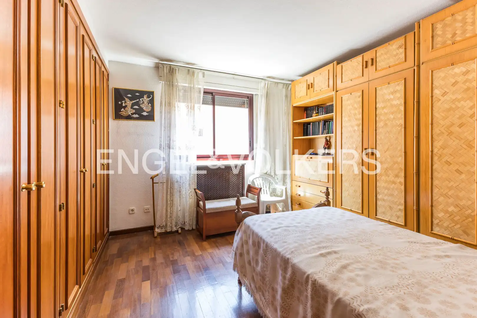 Schlafzimmer von Wohnung zum Verkauf in Madrid mit Heizung, Parkett und Abstellraum